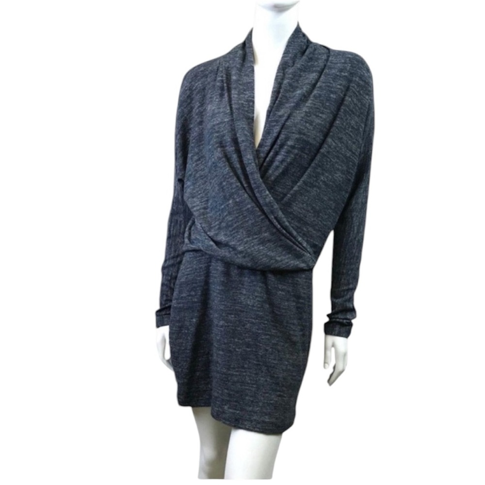 NWOT Banana Republic Long sleeve wrap dress. Medium
